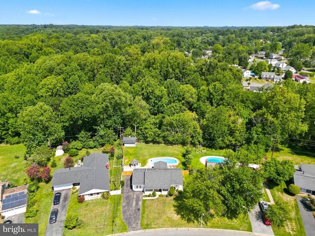 15746 POINTER RIDGE DR, Bowie, MD 20716