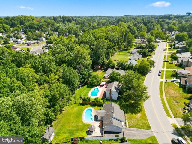 15746 POINTER RIDGE DR, Bowie, MD 20716