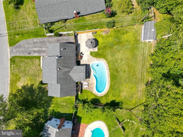 15746 POINTER RIDGE DR, Bowie, MD 20716