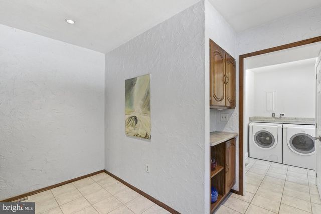15746 POINTER RIDGE DR, Bowie, MD 20716
