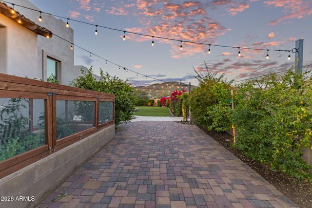 38626 N 19TH Way, Phoenix, AZ 85086