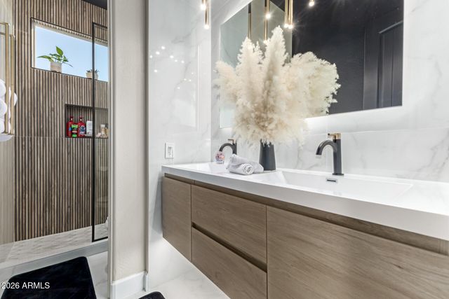 38626 N 19TH Way, Phoenix, AZ 85086