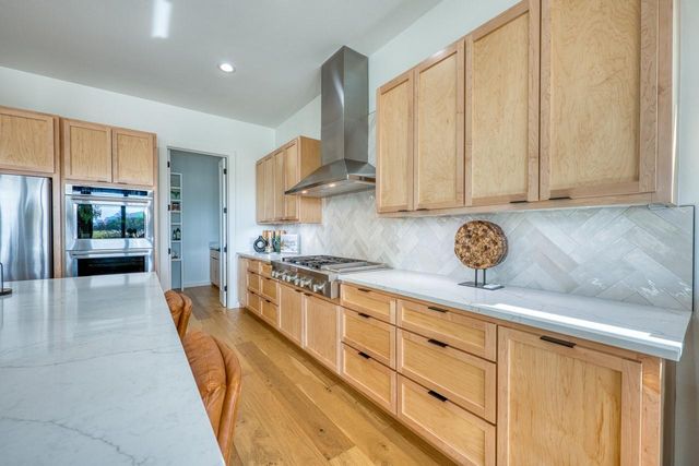 110 Clearwater DR, Kingsland, TX 78639