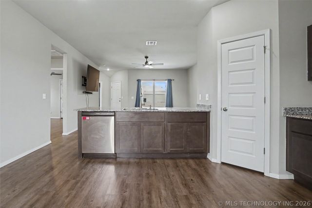 16235 S 87th East Avenue, Bixby, OK 74008