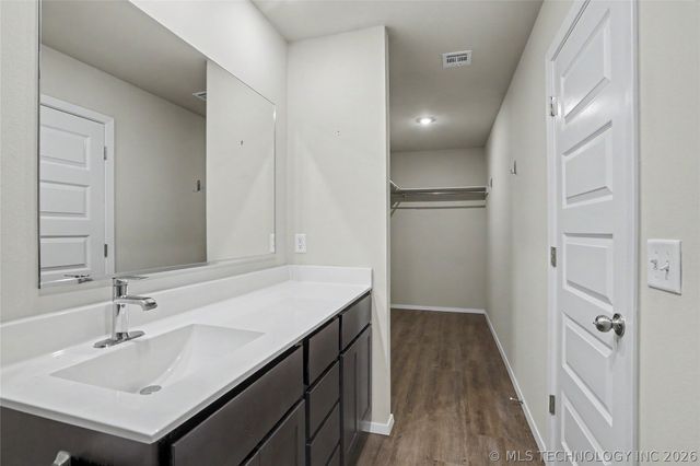 16235 S 87th East Avenue, Bixby, OK 74008
