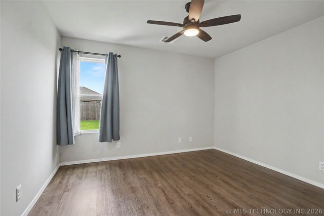 16235 S 87th East Avenue, Bixby, OK 74008