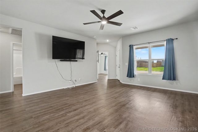 16235 S 87th East Avenue, Bixby, OK 74008