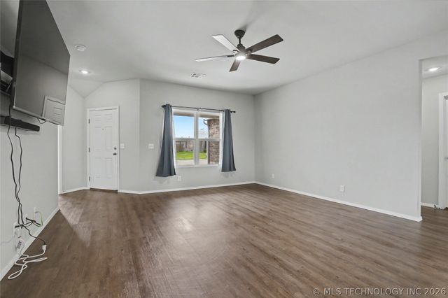 16235 S 87th East Avenue, Bixby, OK 74008