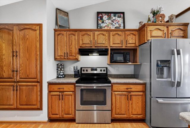 106 PARKVIEW DRIVE, Eden, WI 53019