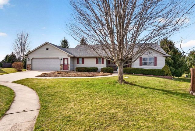 106 PARKVIEW DRIVE, Eden, WI 53019