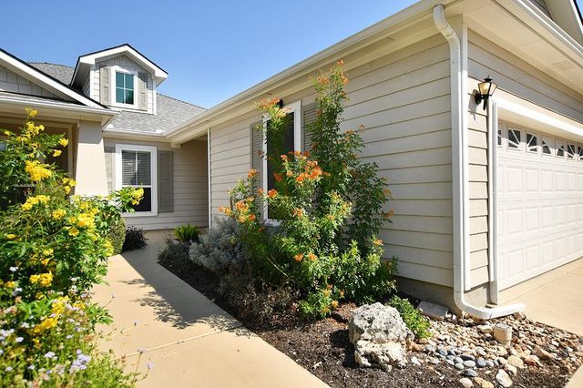 143 Dickens CIR, Georgetown, TX 78633