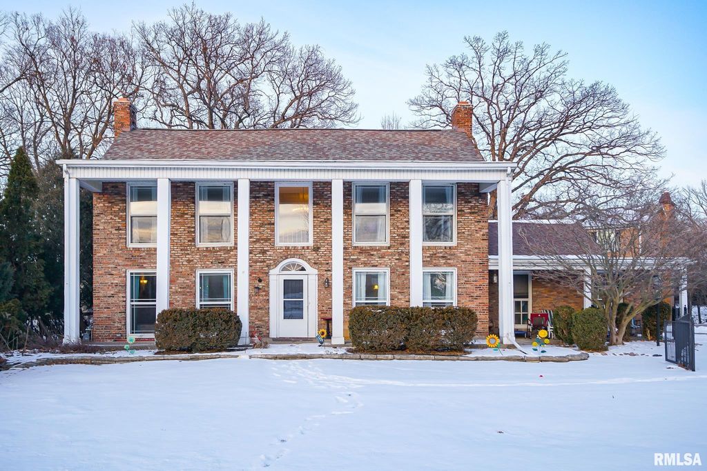 6024 N KNOXVILLE Avenue, Peoria, IL 61614