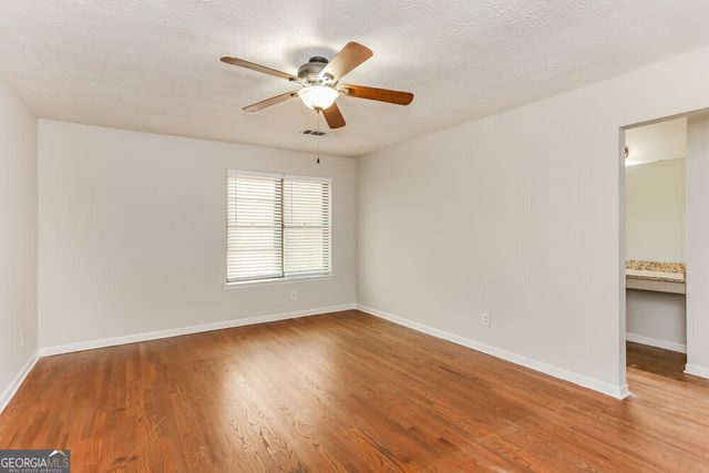 3747 Willow Wood Way, Lawrenceville, GA 30044