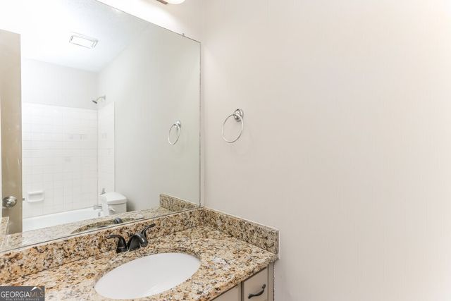 3747 Willow Wood Way, Lawrenceville, GA 30044