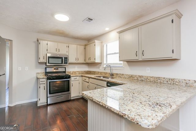 3747 Willow Wood Way, Lawrenceville, GA 30044