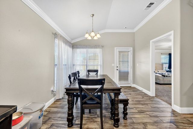 1217 Maverick Lane, Midland, TX 79705