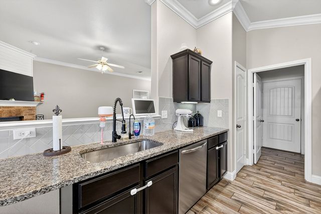 1217 Maverick Lane, Midland, TX 79705