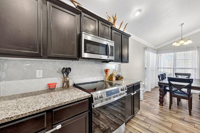 1217 Maverick Lane, Midland, TX 79705