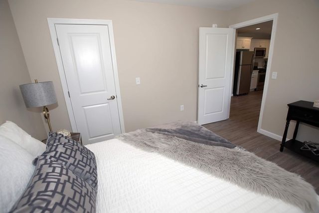 30 Temple 203, Whitman, MA 02382