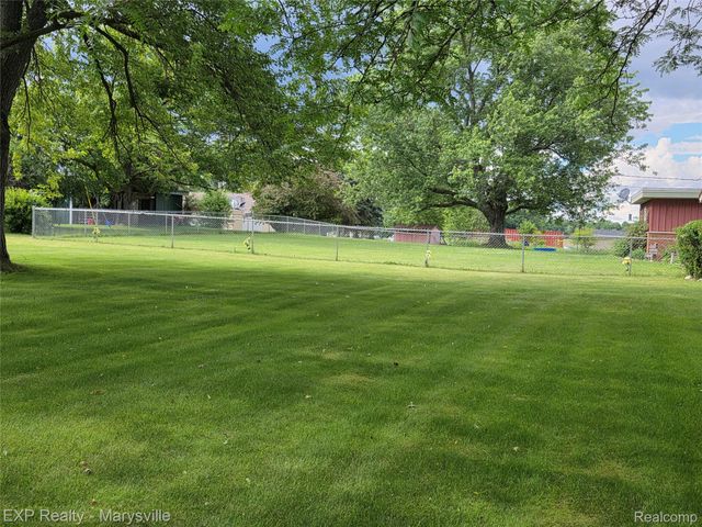 11232 Yale Road, Yale, MI 48097