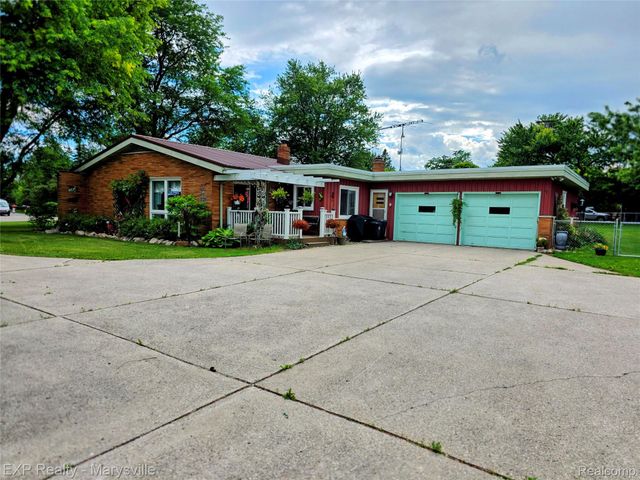11232 Yale Road, Yale, MI 48097