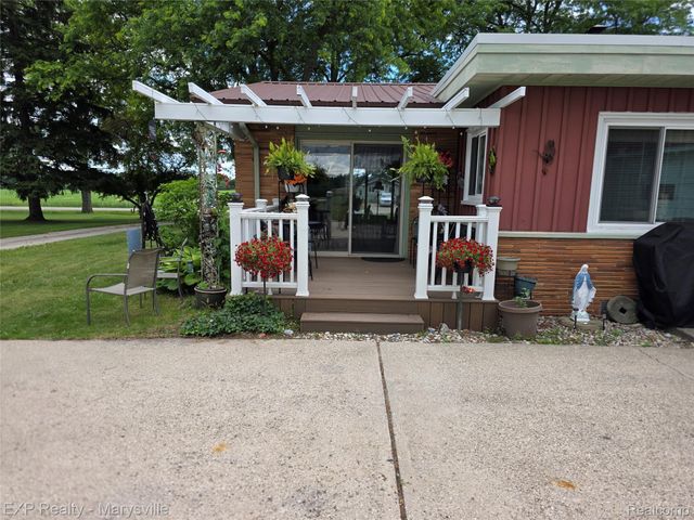 11232 Yale Road, Yale, MI 48097