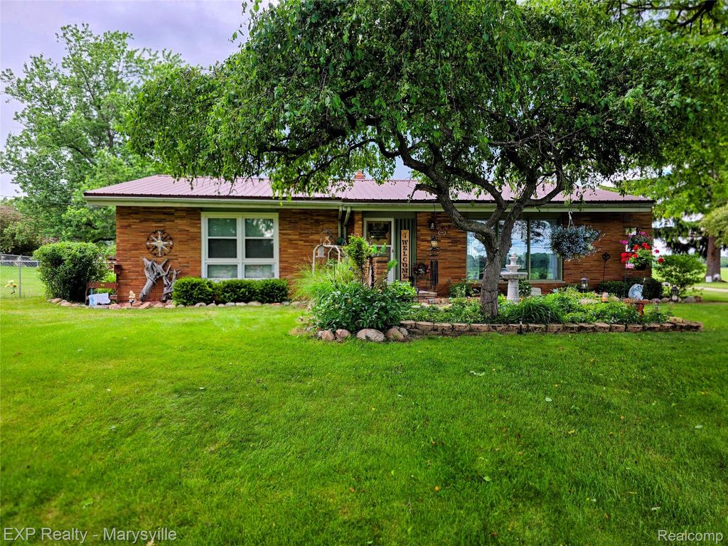 11232 Yale Road, Yale, MI 48097