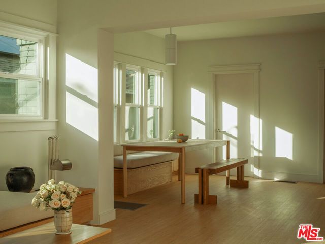 1807 Montana Street, Los Angeles, CA 90026