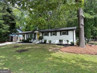 4396 Greenleaf Circle, Atlanta, GA 30331