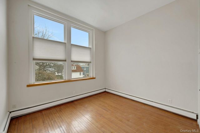 190 Fordham Street 12, Bronx, NY 10464