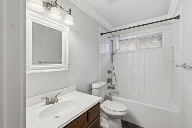 3716 Norman LOOP, Round Rock, TX 78664