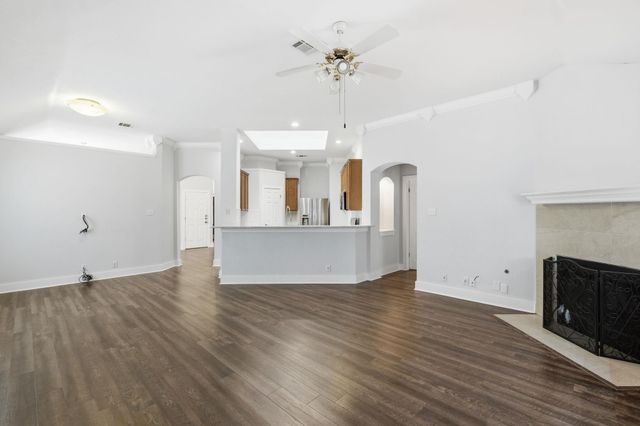 3716 Norman LOOP, Round Rock, TX 78664