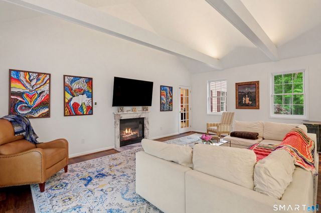 25-1 Macintosh Drive, Oxford, CT 06478