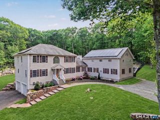 25-1 Macintosh Drive, Oxford, CT 06478