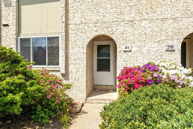 41 Tennyson Drive, Plainsboro, NJ 08536