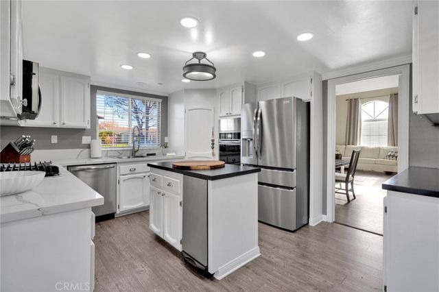 18570 Niagara, Victorville, CA 92395