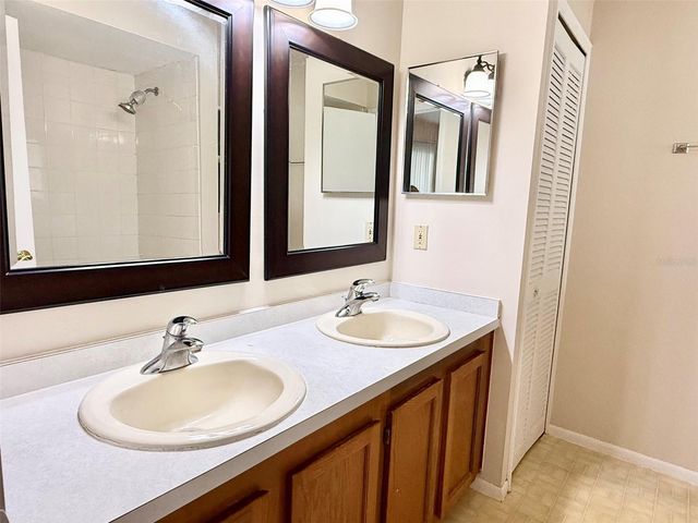 1215 CREEKBOTTOM CIRCLE, Orlando, FL 32825