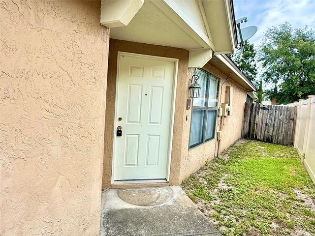 1215 CREEKBOTTOM CIRCLE, Orlando, FL 32825