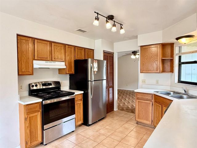 1215 CREEKBOTTOM CIRCLE, Orlando, FL 32825