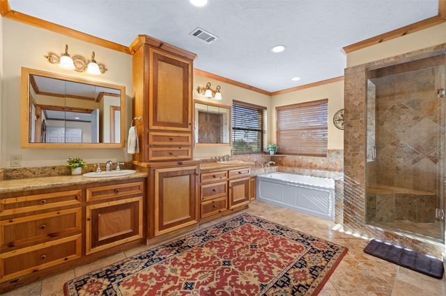 6622 County Road 360, Buffalo, TX 75831