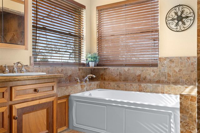 6622 County Road 360, Buffalo, TX 75831