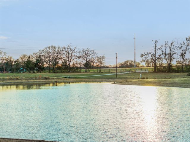 6622 County Road 360, Buffalo, TX 75831