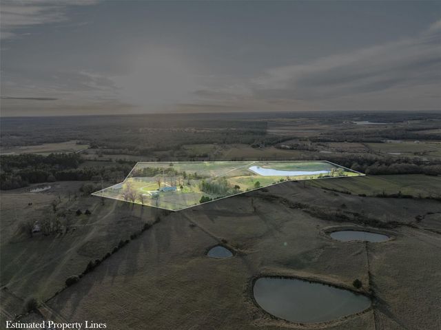 6622 County Road 360, Buffalo, TX 75831