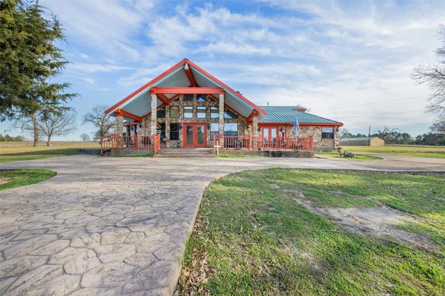 6622 County Road 360, Buffalo, TX 75831