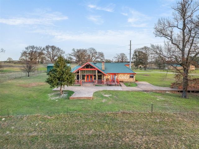 6622 County Road 360, Buffalo, TX 75831
