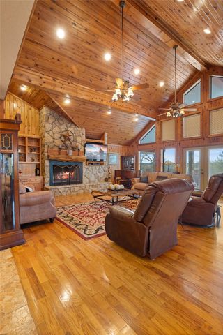 6622 County Road 360, Buffalo, TX 75831