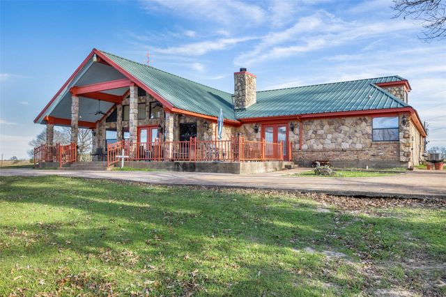 6622 County Road 360, Buffalo, TX 75831