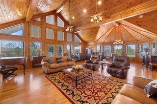 6622 County Road 360, Buffalo, TX 75831