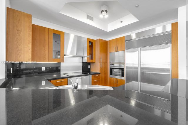 100 S Pointe Dr 1608, Miami Beach, FL 33139