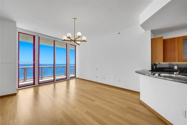 100 S Pointe Dr 1608, Miami Beach, FL 33139